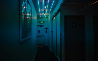 Ο Ρόλος του Φωτισμού στους Επαγγελματικούς Χώρους: Απόδοση, Αισθητική και Εμπειρία Χρήστη